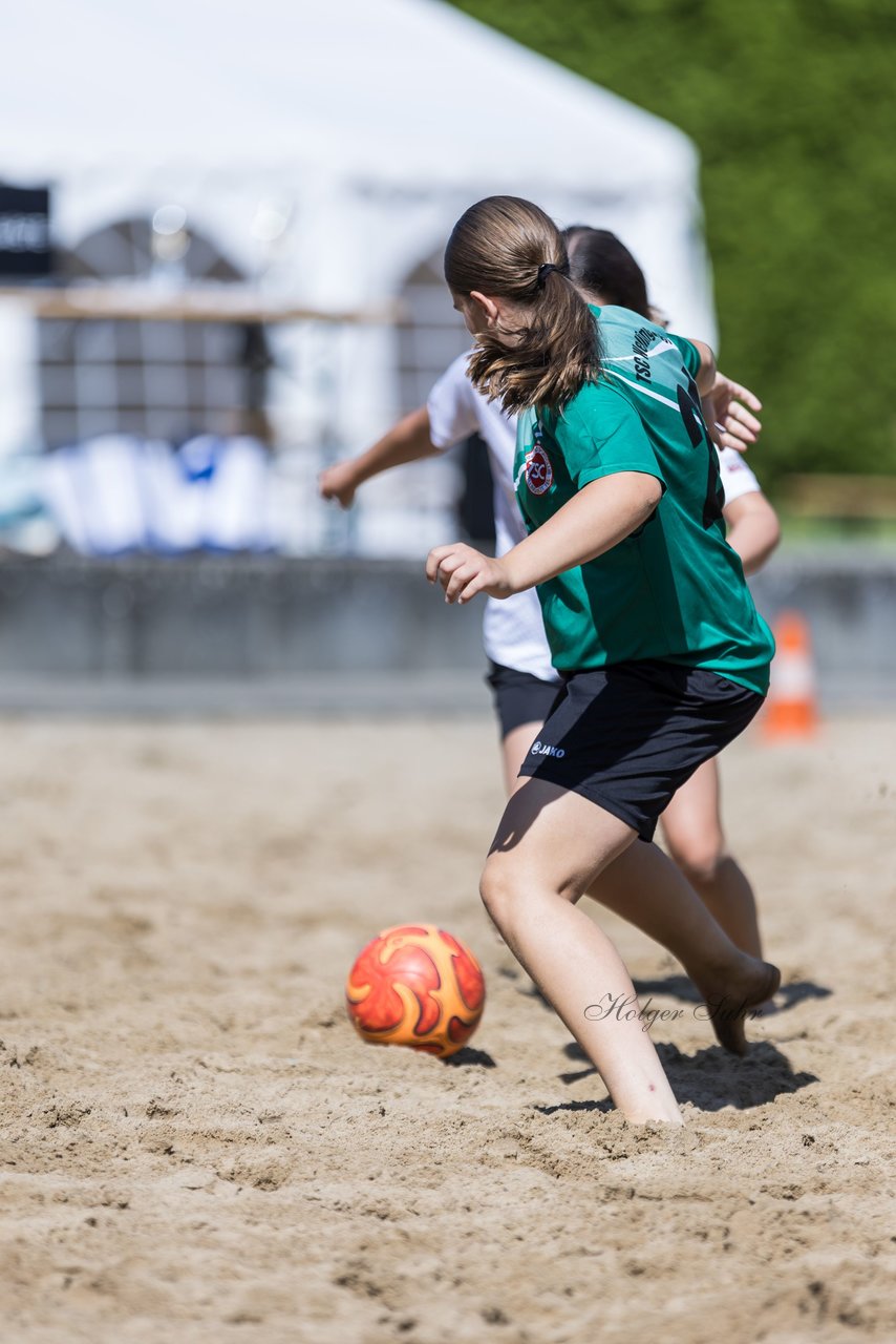 Bild 85 - wBJ/wCJ Beachsoccer Cup